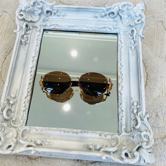 AUTHENTIC VERSACE Vintage Logo Dress Sunglasses MONOGRAM Medusa Glasses and Case - Picture 5 of 15